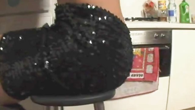 可愛的小狗亂搞她朋友的祖父