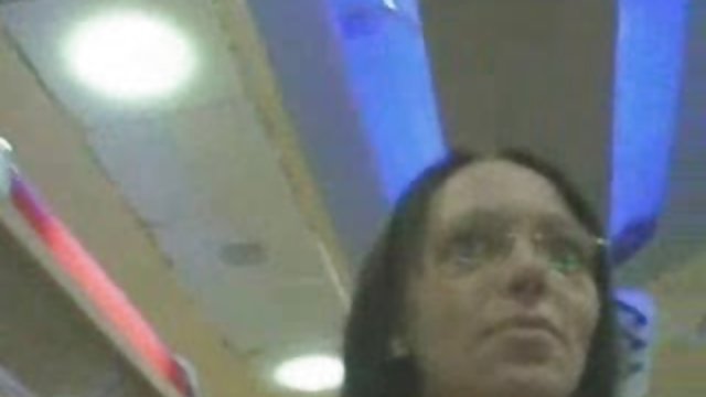 青少年Leah Gotti喜歡黑色大偵探